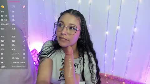 Chloe  online show from 03/10/25, 05:00