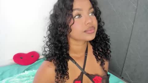 chloe online show from 09/20/25, 10:11