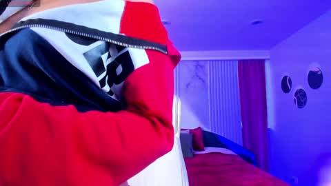 Chloe online show from 01/31/25, 06:25