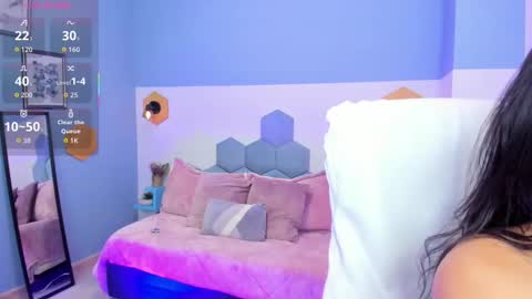 Chloe online show from 09/29/25, 02:44