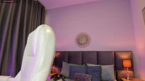 Chloe online show from 07/07/26, 06:45