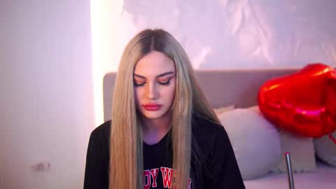 Chloe GraceeX online show from 02/16/26, 06:59