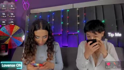 Isabella curly hair - Anastasia short hair  online show from 01/07/25, 05:53