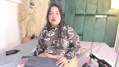 Chloe online show from 02/07/26, 06:55