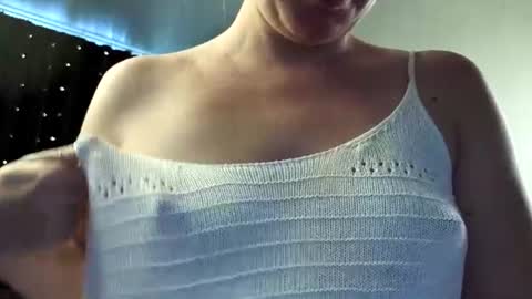 Chloe online show from 06/25/26, 07:24