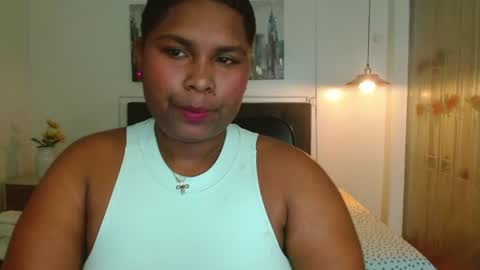 chloe_jewe online show from 06/12/26, 02:27