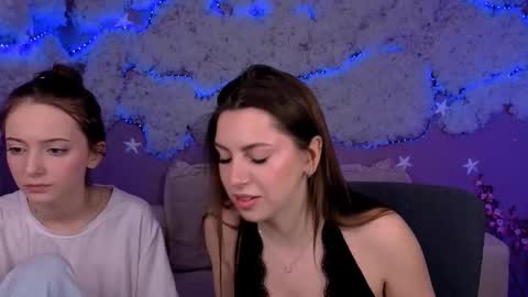 chloe_ley online show from 03/19/26, 08:35