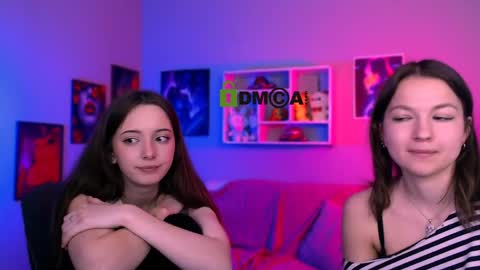 chloe_ley online show from 04/21/26, 01:42