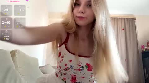 hloe online show from 07/10/26, 12:08