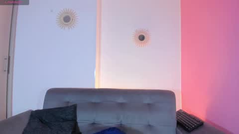 Snapshot of chloe_sweet7 chatting on 10/04/25, 03:48 Chloe Miller online show from 10/04/25, 03:48