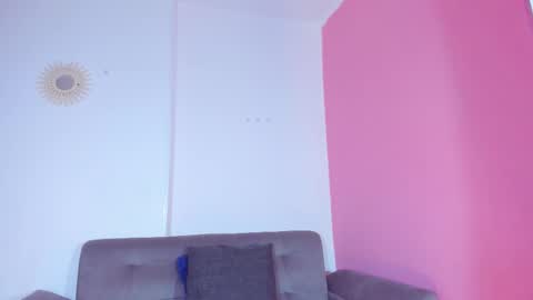 Snapshot of chloe_sweet7 chatting on 10/19/25, 03:51 Chloe Miller online show from 10/19/25, 03:51