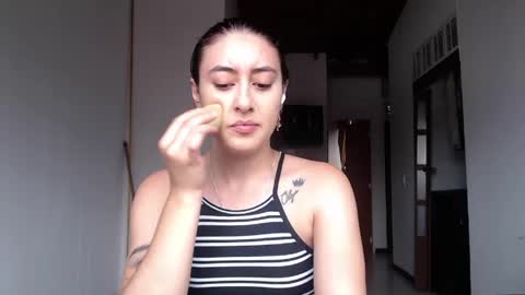 Chloe  online show from 05/01/26, 07:51