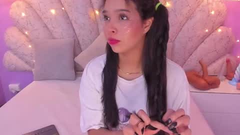   online show from 03/02/25, 08:07