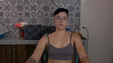 Eva and Sandra online show from 02/20/25, 09:33