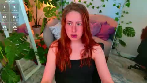 Snapshot of chloeaster chatting on 08/02/26, 02:04 Chloe online show from 08/02/26, 02:04
