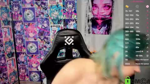 Boni online show from 10/21/25, 02:45