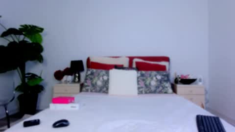 Chloe online show from 03/25/26, 04:51