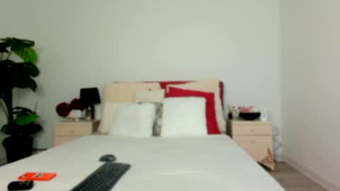 Chloe online show from 04/20/26, 04:26