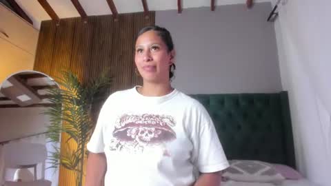 Chloe fixxx online show from 06/16/26, 08:11