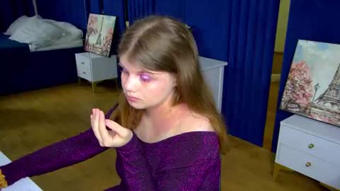 ChloeHalses online show from 07/12/26, 05:04