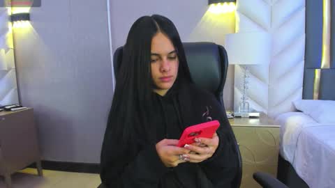 Snapshot of chloeharper_ chatting on 01/12/26, 12:21 Chloe Harper online show from 01/12/26, 12:21