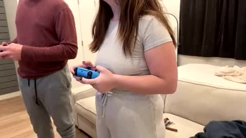 chloejaxxx online show from 10/28/25, 12:47