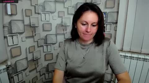 Snapshot of chloejill_ chatting on 09/22/25, 03:47 Chloe online show from 09/22/25, 03:47