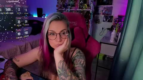 ChloeKohaku online show from 02/12/25, 04:23