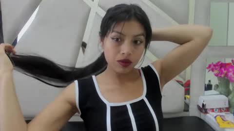 Snapshot of chloemartini_ chatting on 01/02/25, 02:54 ChloeSignup For Free Join my Fan Club online show from 01/02/25, 02:54