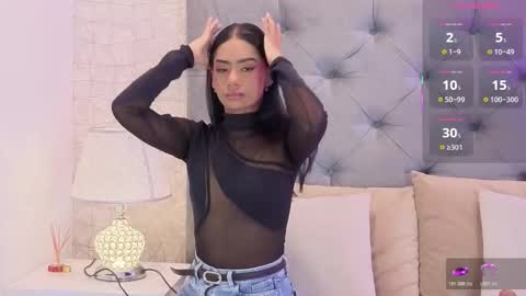 Snapshot of chloemoon10 chatting on 03/16/26, 11:58 C H L O E M O O N online show from 03/16/26, 11:58