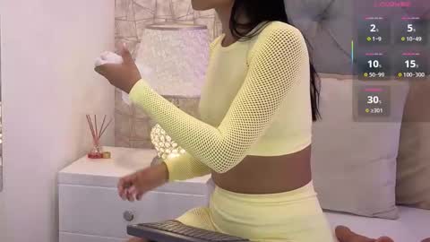 Snapshot of chloemoon10 chatting on 03/28/26, 11:43 C H L O E M O O N online show from 03/28/26, 11:43