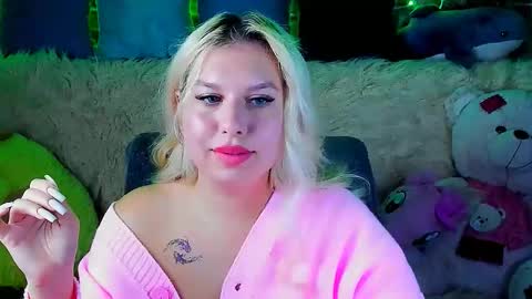 Snapshot of chloericci chatting on 09/21/25, 09:16 ChloeRicci online show from 09/21/25, 09:16