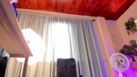 Chloe rosse online show from 03/29/26, 01:00