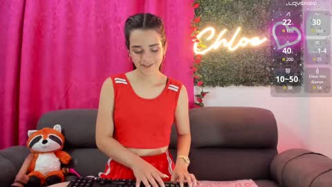 Snapshot of chloesmithx__ chatting on 01/28/25, 11:50 Chloe online show from 01/28/25, 11:50
