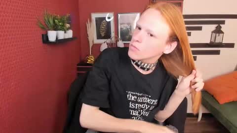 Chloe online show from 10/05/25, 10:24