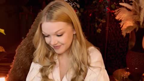 ChloeWight online show from 03/22/26, 09:23