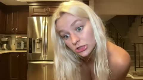 Chloe Babe online show from 05/16/26, 10:36