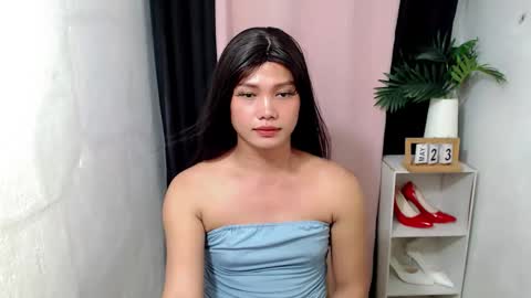 chloiedelight14 online show from 05/23/26, 02:32
