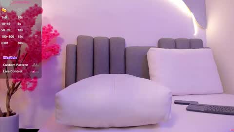 chlowe online show from 02/21/26, 04:46