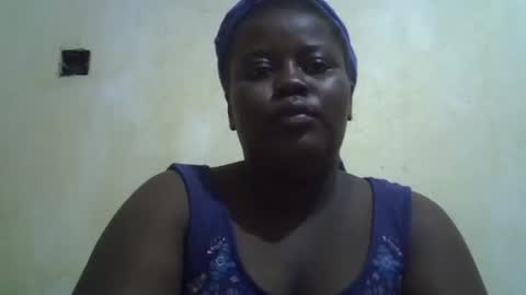 Snapshot of choclate_goddess chatting on 05/24/26, 03:00 Paula online show from 05/24/26, 03:00