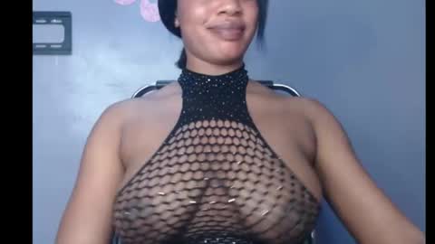 Snapshot of choco_chocox chatting on 01/29/25, 01:38 ESTHER online show from 01/29/25, 01:38