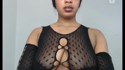 Snapshot of choco_chocox chatting on 10/12/25, 07:29 ESTHER online show from 10/12/25, 07:29