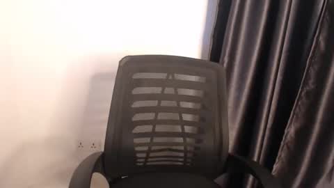 Snapshot of choco_zi chatting on 10/12/25, 05:39 zi online show from 10/12/25, 05:39