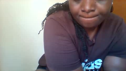 chocobabe002 online show from 09/12/25, 11:54