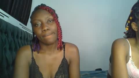 chocobear22 online show from 11/14/25, 09:02