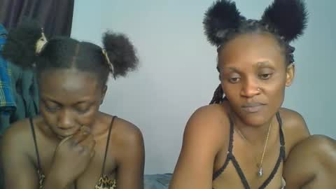 chocobear22 online show from 11/20/25, 11:32