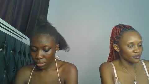 chocobear22 online show from 12/01/25, 10:09