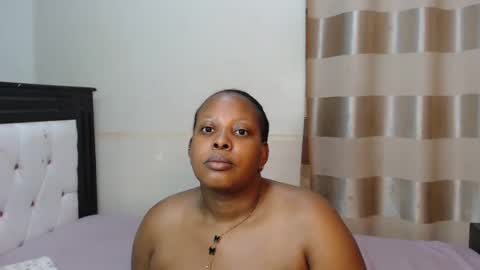 Snapshot of chocolatabig chatting on 10/27/25, 04:49 chocolatabig online show from 10/27/25, 04:49