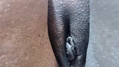 Snapshot of chocolatabig chatting on 11/26/25, 08:04 chocolatabig online show from 11/26/25, 08:04