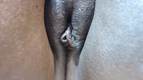 Snapshot of chocolatabig chatting on 12/02/25, 03:56 chocolatabig online show from 12/02/25, 03:56